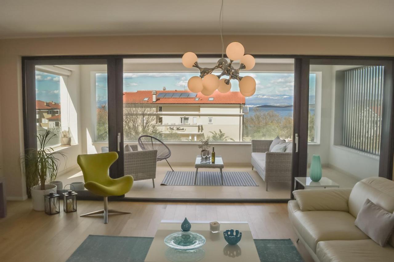 Rova Apartment